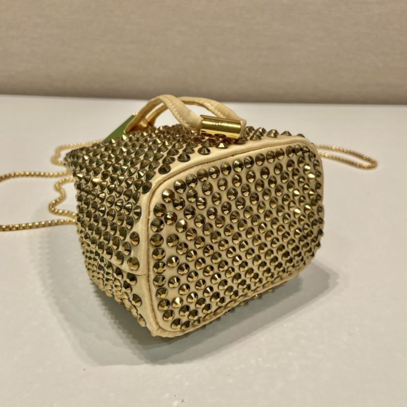 Pra*a bucket bags